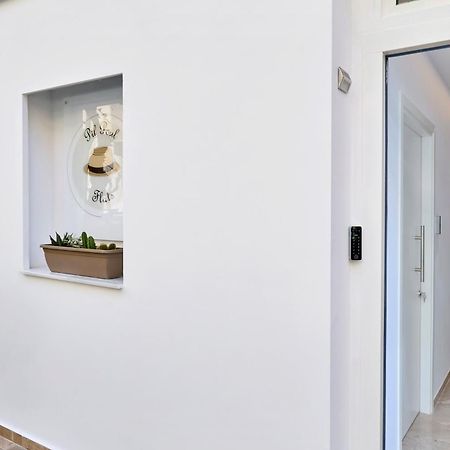 Pil Poul Athens Rooms Exteriör bild